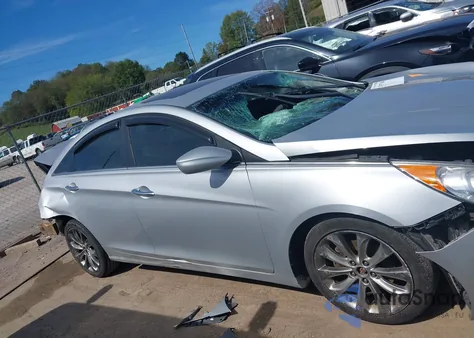 2011 Hyundai Sonata Se 2.0T from USA, damaged, VIN 5NPEC4AB9BH318192